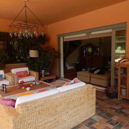 Slow Living Beautiful Villa ราฟีนา ภายนอก รูปภาพ