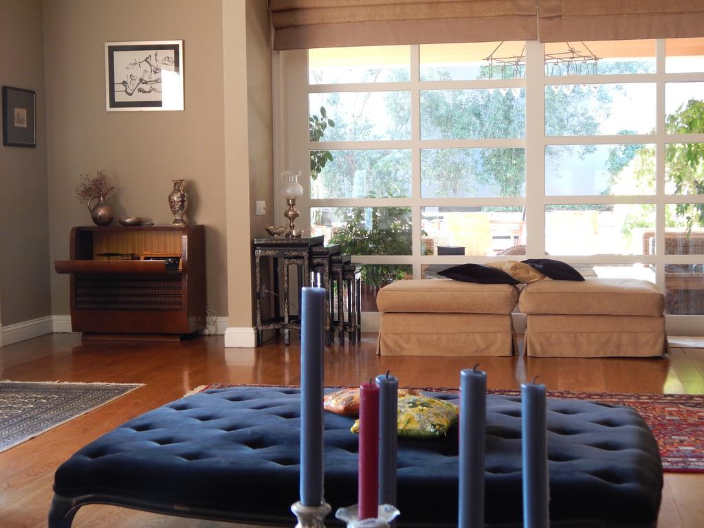 Slow Living Beautiful Villa ราฟีนา ภายนอก รูปภาพ
