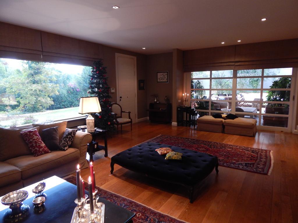 Slow Living Beautiful Villa ราฟีนา ภายนอก รูปภาพ